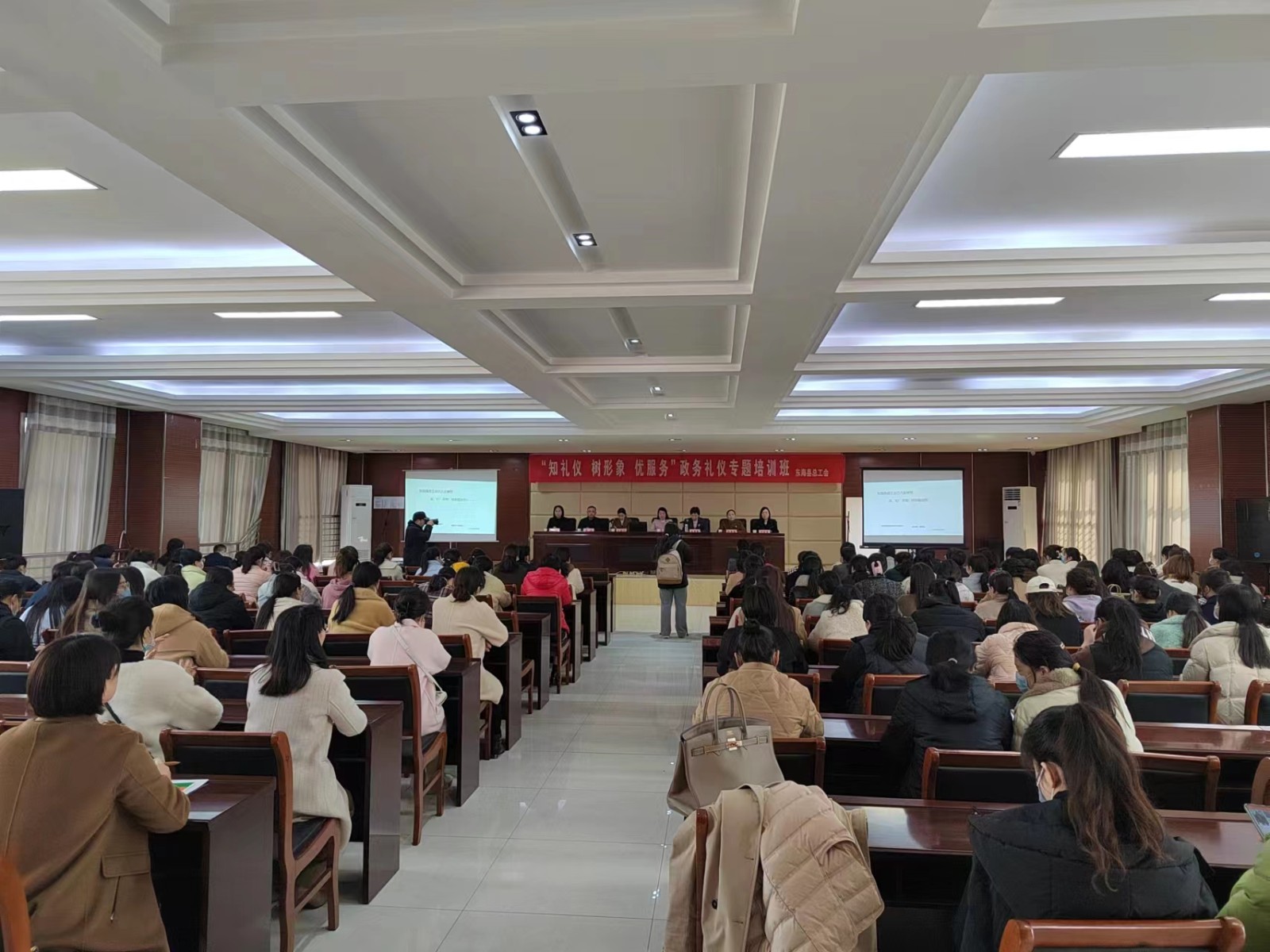 /gb2312/xianqugonghui/13584.html